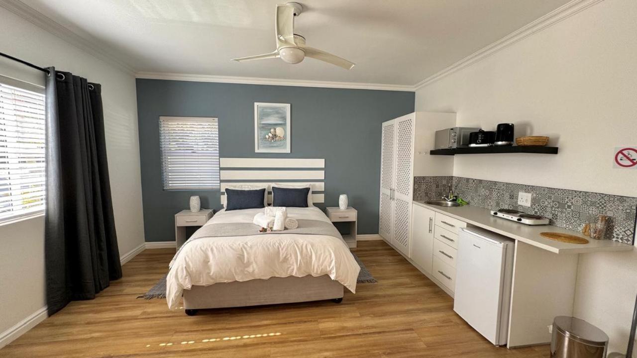 Plett57 - Self Catering - Room No1 플레튼버그 베이 외부 사진